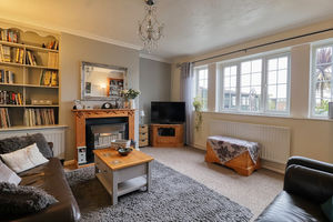 Lounge- click for photo gallery